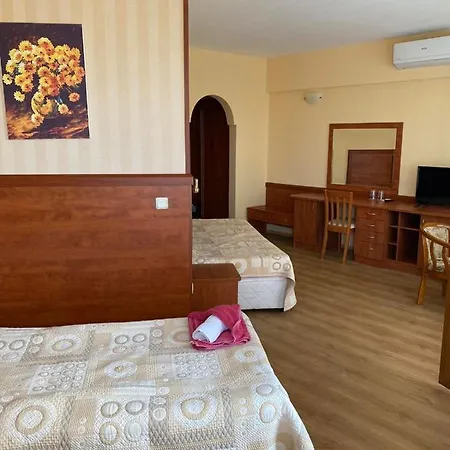 Pancho Family Отель Кранево